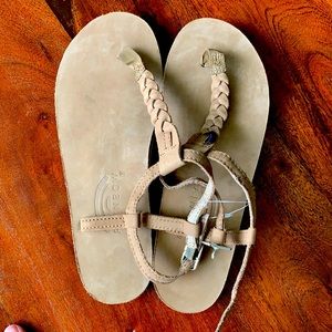 T-Street Sandals with Arch Support